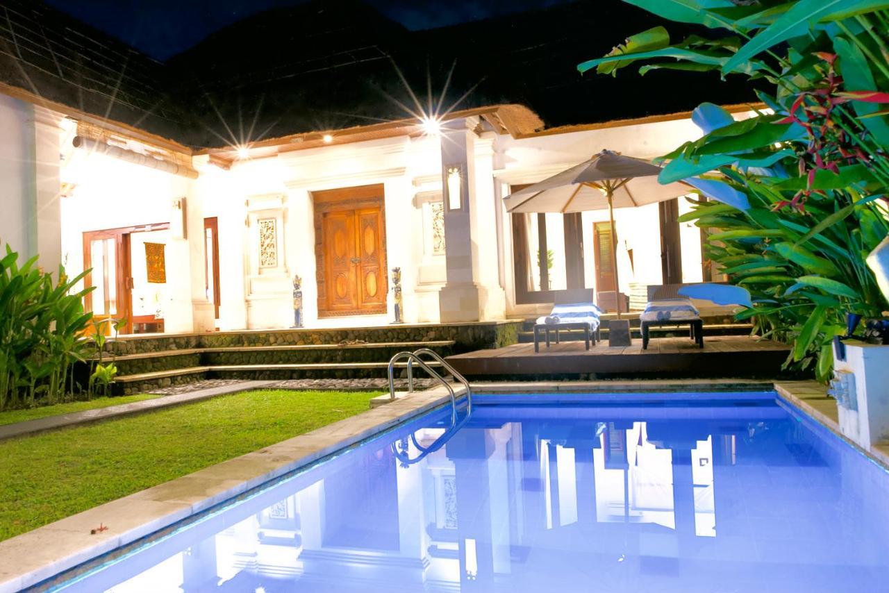 Arona Villa Sanur المظهر الخارجي الصورة